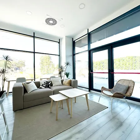 Pando 1 Bed 25d Floor * Malaga
