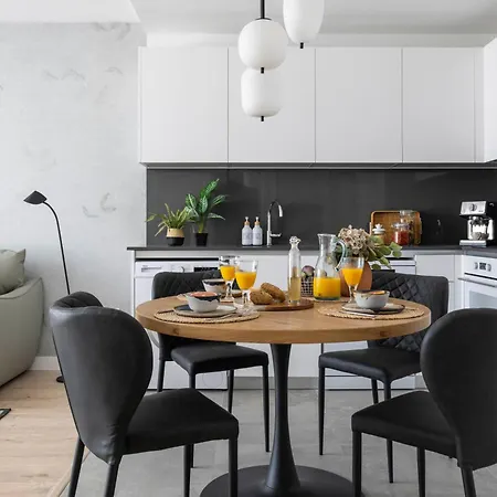Apartment Pando 1 Bed 25d Floor