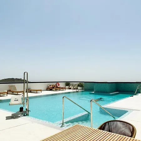 Pando 1 Bed 25d Floor